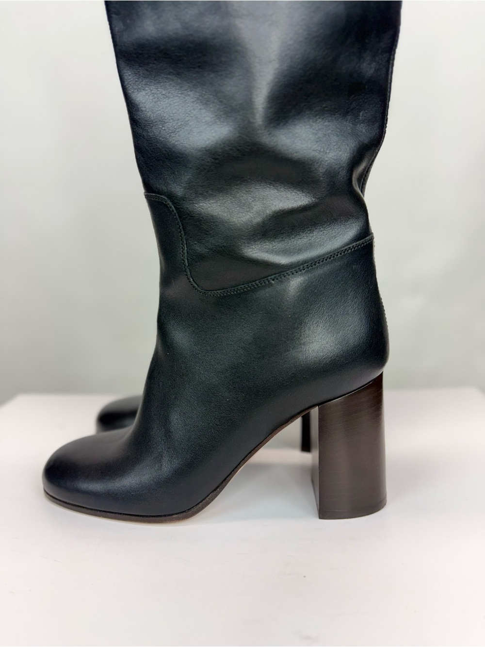 Ferragamo Ovidio 85 Knee-High Boot Black Leather Sz 7.5 - Picture 5 of 16